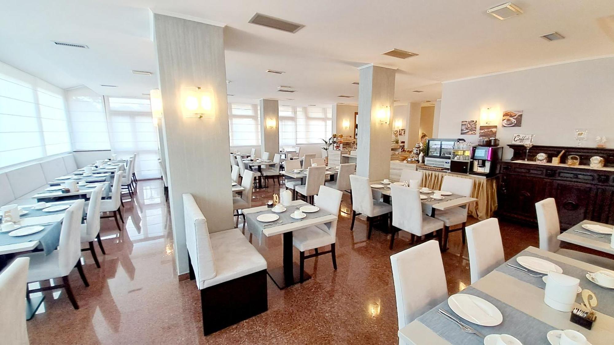 Hotel & Wellness Fra I Pini Lignano Sabbiadoro Eksteriør billede