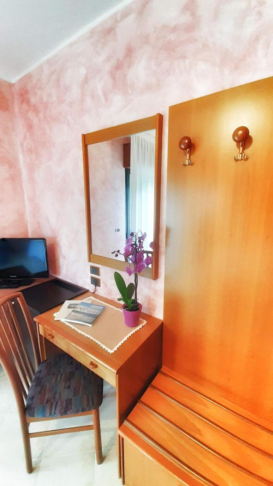 Hotel & Wellness Fra I Pini Lignano Sabbiadoro Eksteriør billede